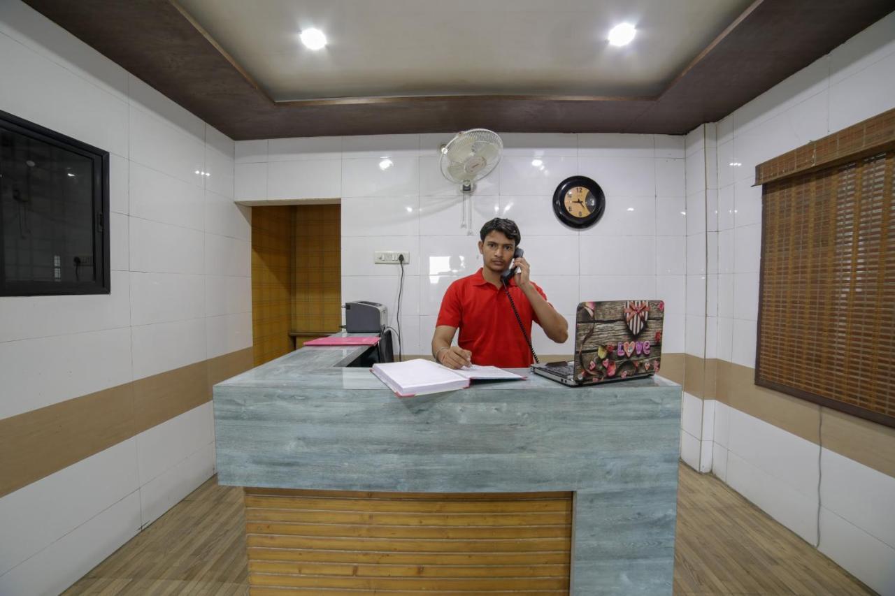 Oyo Flagship Hotel Chandani Raipur  Экстерьер фото