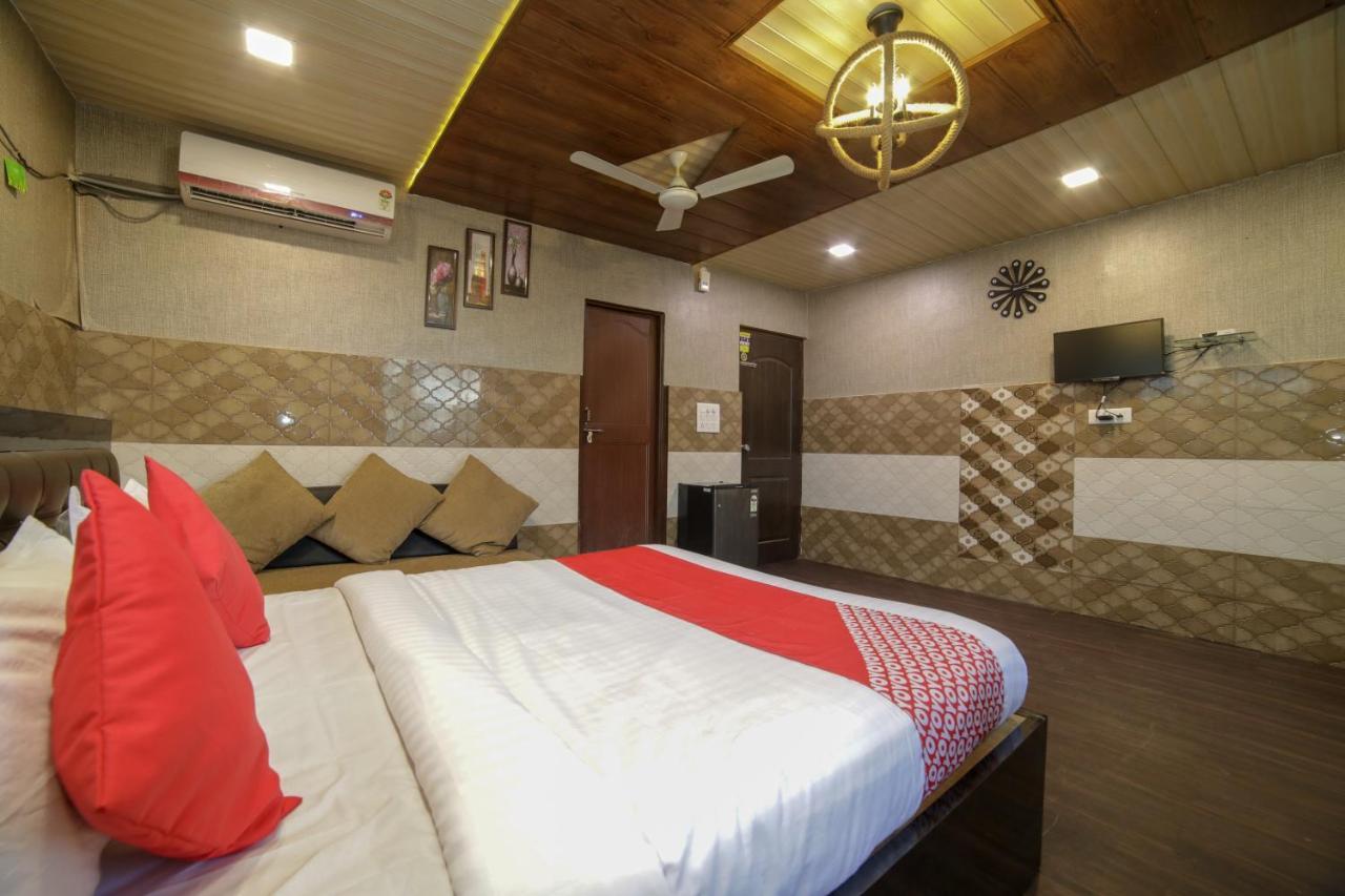 Oyo Flagship Hotel Chandani Raipur  Экстерьер фото